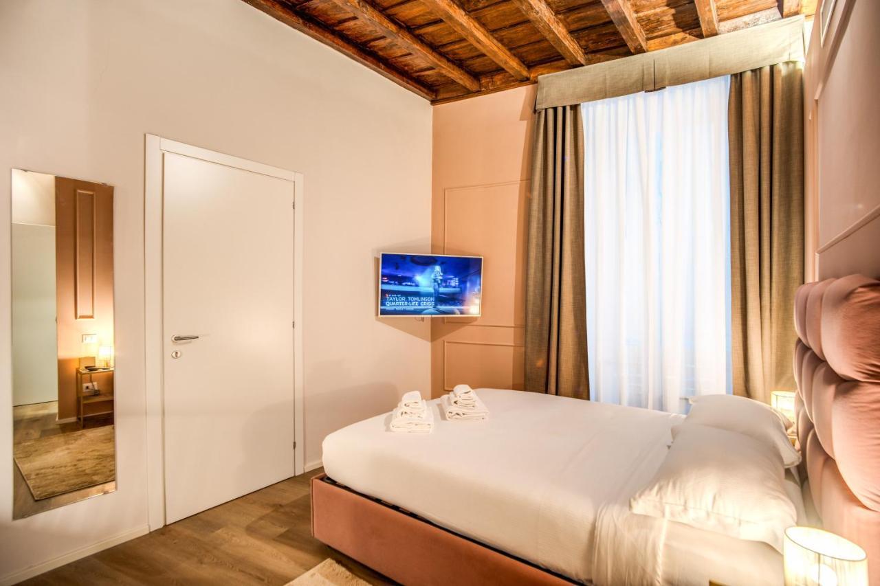 Capranica Private Suites Roma Exterior foto